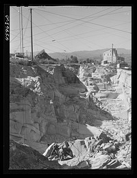 At the Wells-Lemson granite quarry near Barre, Vermont. Sourced from the Library of Congress.