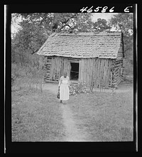 Midwife going out on a call near Siloam, Greene County, Georgia. Sourced from the Library of Congress.