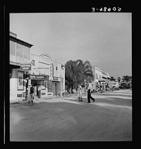 [Untitled photo, possibly related to: Movie theatre. Moore Haven, Florida]. Sourced from the Library of Congress.