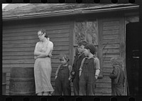 [Untitled photo, possibly related to: Children of Frank Moody, Miller Township, Woodbury County, Iowa] by Russell Lee