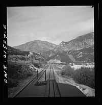 [Untitled photo, possibly related to: Summit (vicinity), California. Going down the mountains on the Atchison, Topeka, and Santa Fe Railroad between Barstow and San Bernardino, California]. Sourced from the Library of Congress.