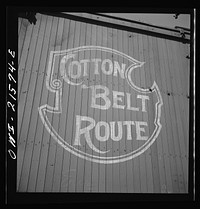 San Bernardino, California. An emblem on a freight car of the Saint Louis and Southwestern Railway Lines (Cotton Belt route). Sourced from the Library of Congress.