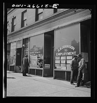 Chicago, Illinois. Railroad help wanted signs in windows of an employment agency near the Union Station. Sourced from the Library of Congress.