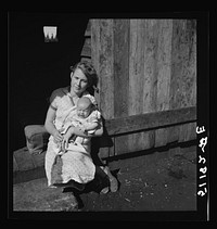 Migrant laborer's family. Belle Glade, Florida. Sourced from the Library of Congress.