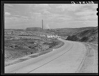 Copperhill, Tennesse. Copper mining and sulfuric acid plant. Sourced from the Library of Congress.