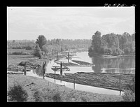 [Untitled photo, possibly related to: Log rafts in Columbia River. Cowlitz County, Washington] by Russell Lee