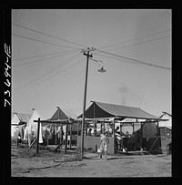 [Untitled photo, possibly related to: Nyssa, Oregon. FSA (Farm Security Administration) mobile camp. Laundry room] by Russell Lee