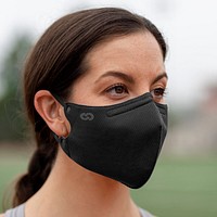 Mask mockup on woman model psd