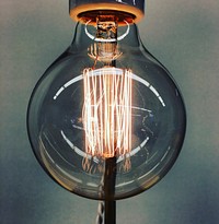 Closeup Vintage Light bulb Idea, free public domain CC0 photo.