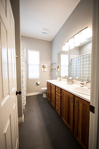 Free bathroom image, public domain home CC0 photo.