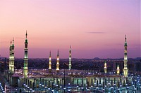 Free Al Masjid an Nabawi image, public domain CC0 photo.