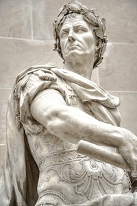 Free Julius Caesar statue photo, public domain sculpture CC0 image.