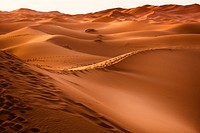 Free desert image, public domain landscape CC0 photo.