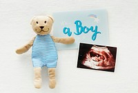 Pregnancy announcement gender reveal, it&#39;s a boy