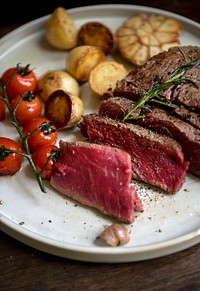 Rare fillet of steak food photography recipe idea
