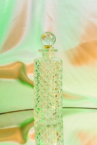 Empty perfume glass bottles design resource