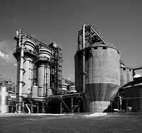 Alabama River Pulp Company and the Claiborne Mill Complex. Original image from <a href="https://www.rawpixel.com/search/carol%20m.%20highsmith?sort=curated&amp;page=1">Carol</a><a href="https://www.rawpixel.com/search/carol%20m.%20highsmith?sort=curated&amp;page=1"> M. Highsmith</a>&rsquo;s America, Library of Congress collection. Digitally enhanced by rawpixel.
