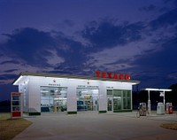 Vintage Texaco station in Arkansas (1980-2006) by <a href="https://www.rawpixel.com/search/carol%20m.%20highsmith?sort=curated&amp;page=1">Carol M. Highsmith</a>. Original image from Library of Congress. Digitally enhanced by rawpixel.