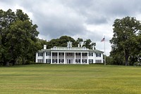 Mount Vernon, replica in Dallas, Texas.