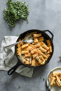 Homemade baked vegan Mac n Cheese