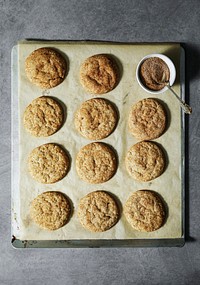 Closeup of Snickerdoodle cookies on a tray
