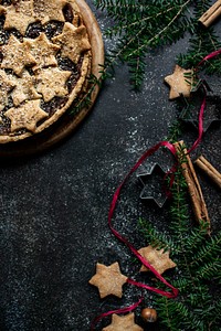 Christmas apple tart with honey and mixed nuts recipe