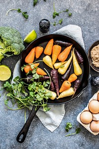 Various carrots in a pan