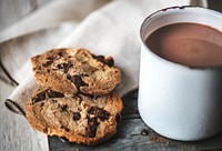 Hot chocolate with chocolate chip cookies