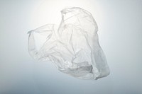 Single-use plastic bag pollution 