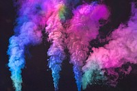 Pink and blue smoke effect on a black background wallpaper