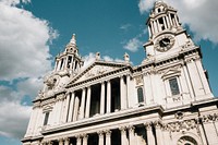 Famous St. Paul&#39;s Cathedral in London