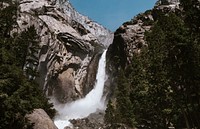 Waterfalls and a mountain in Yosemite