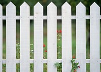 Free white fences image, public domain home CC0 photo.