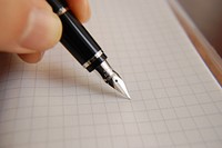 Free fountain pen image, public domain CC0 photo.