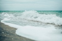 Ocean waves crashing shoreline, blue sea photo, free public domain CC0 image.