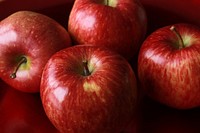 Free apple image, public domain fruit CC0 photo.