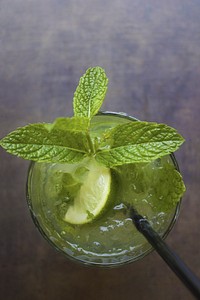 Free lime drink image, public domain alcohol CC0 photo.