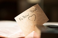 Follow your heart note, free public domain CC0 photo