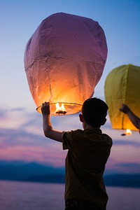 Free burning lantern image, public domain lights CC0 photo.