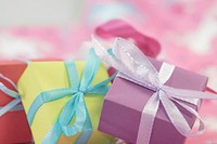 Free cute gift box public domain CC0 photo