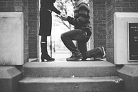 Free man proposing to woma image, public domain CC0 photo.