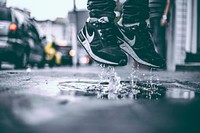 Jumping with Nike Air shoes, unknown location - 03/08 2017