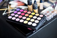 Cosmetics, make up, palette, beauty accessories photo, free public domain CC0 image.