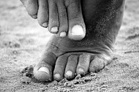 Free sandy barefeet image, public domain CC0 photo.