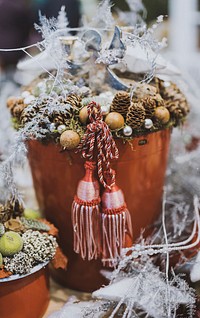 Free close up chrismas bucket image, public domain car CC0 photo.