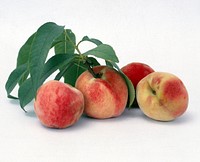 Free peach image, public domain fruit CC0 photo