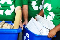 Environmentalists recycling for world environment day