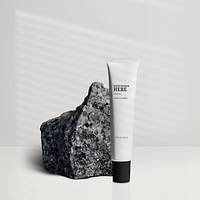 Minimal skincare tube mockup psd beauty product packaging