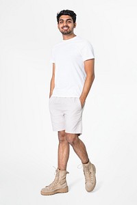 Man mockup psd in t-shirt and shorts men’s basic wear full body