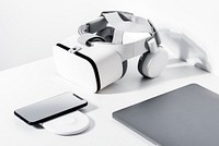 VR headset by computer gaming technology